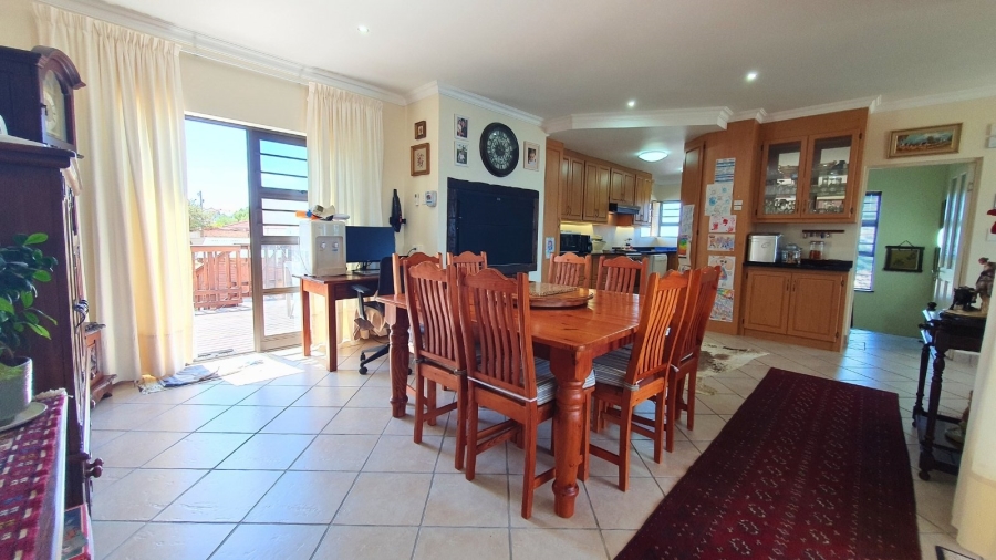 4 Bedroom Property for Sale in Dana Bay Western Cape